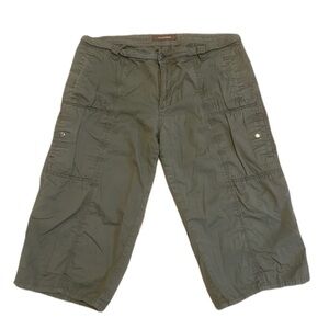Denver Hayes Hanna High-Rise Crop/Capri Cargo Pants Size 12 - Olive Green